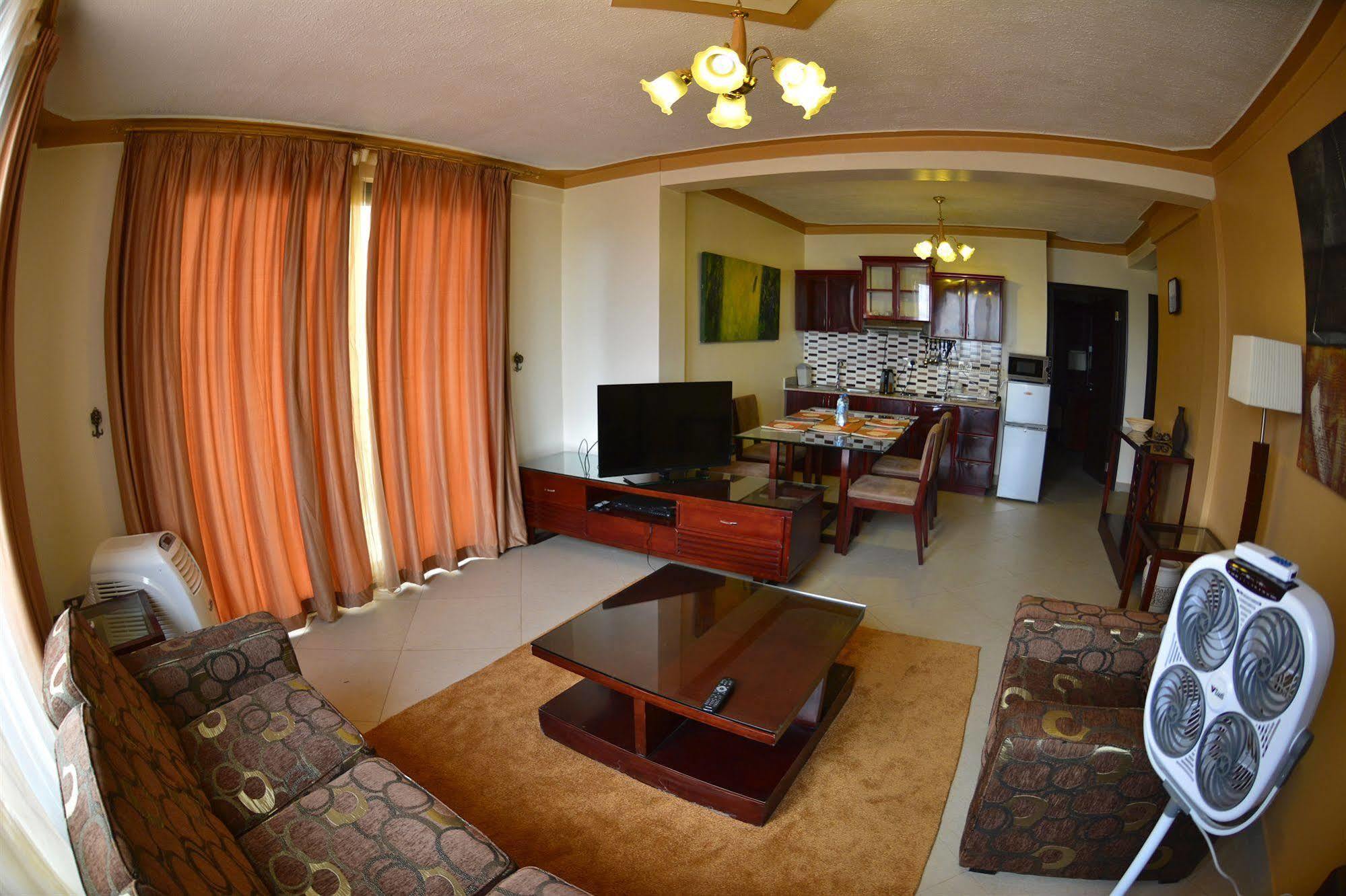 Mackinnon Suites Kampala Exterior photo